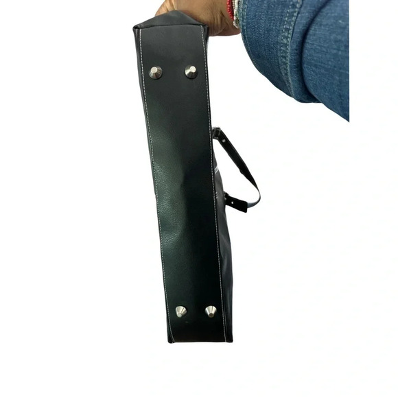 Black  bag - Picture 4 of 7
